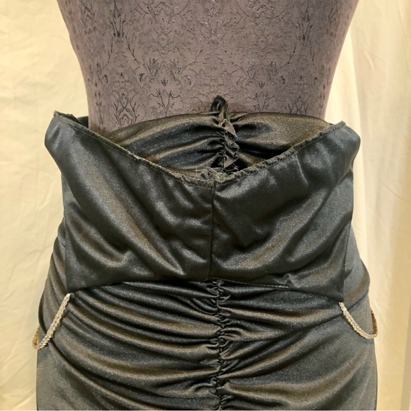 Vintage 1970s Ruched Stretch Knee-Length Disco Dress w/ Rhinestone Straps - Picture 14 of 16